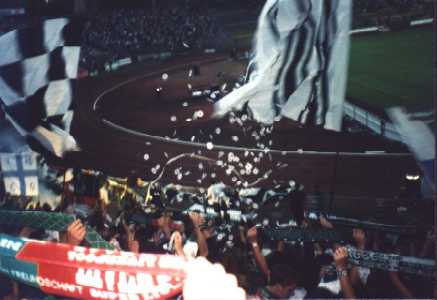 Gladbach Kurve beim Spiel KSC v. Borussia Photo 1